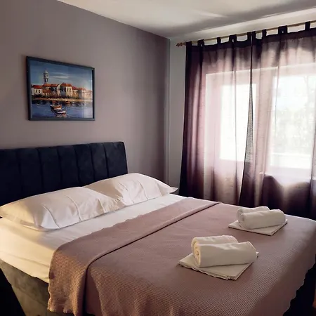 Prlic Apartment *